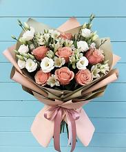 Букет цветов из:  Розы, Альстромерии и Лизиантусы в Милославском