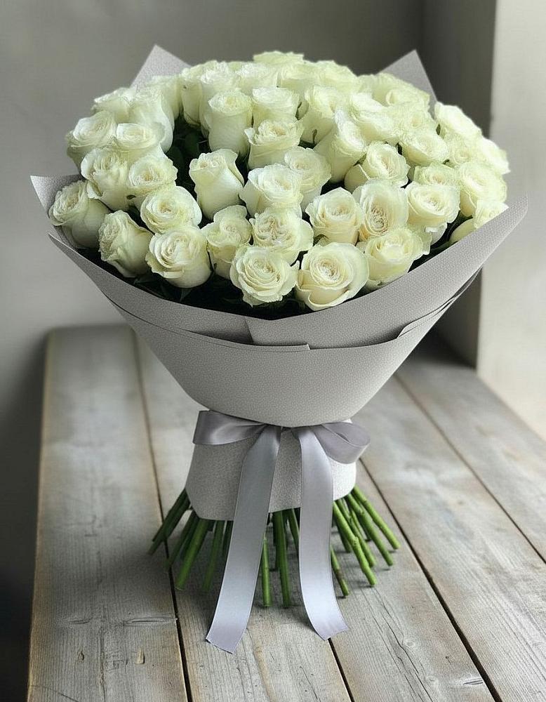 Букет 35 Белых роз в Милославском