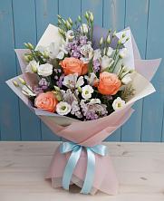 Букет цветов из:  Лизиантусы, Розы, Альстромерии и Гипсофила в Милославском