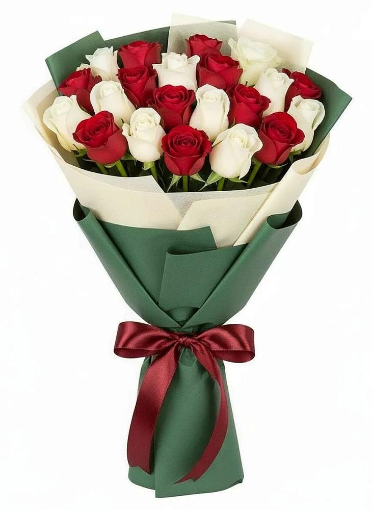 Букет Микс из красных и белых роз в Милославском