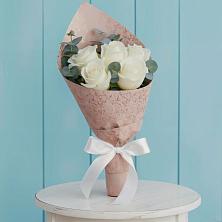 Букет цветов из:  Розы в Милославском