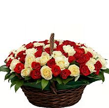 Премиум букет из: Розы #REPLACE_PRED# Милославском