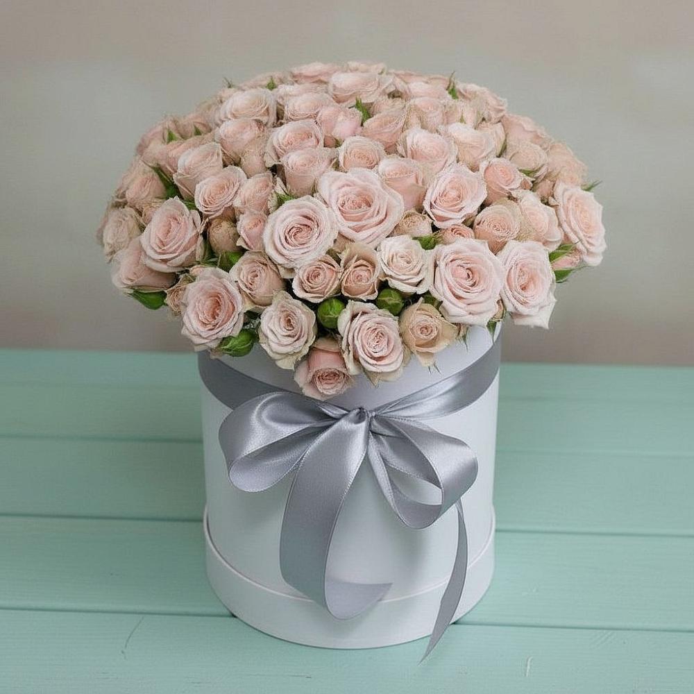 Цветочная композиция из Розы в шляпной коробке в Милославском